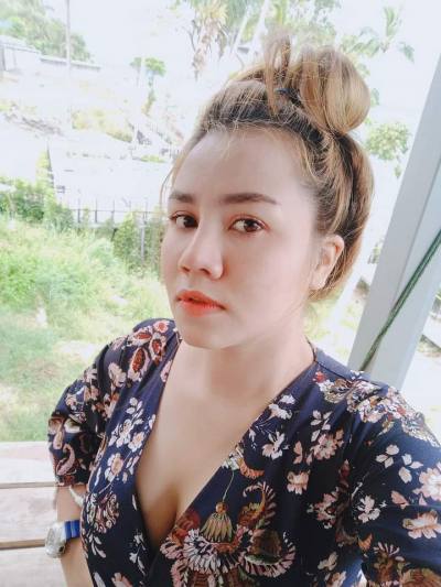 Nong 29 ans Bangkok  Thaïlande