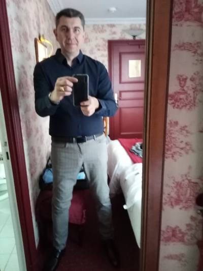 Sébastien 49 ans Brive France