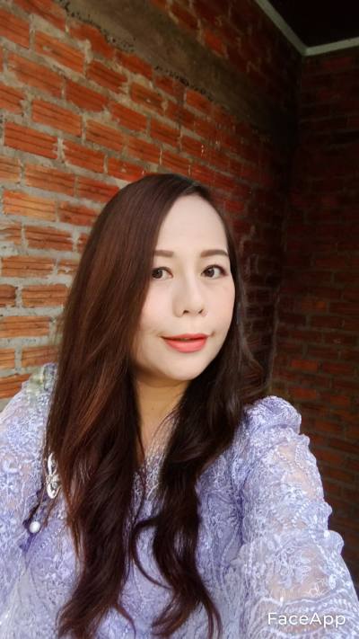 Mai 53 ans สุรินทร์ Thaïlande