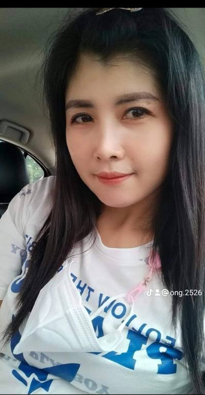 Lumduon 39 ans อ.สนามชัยเขต Thaïlande