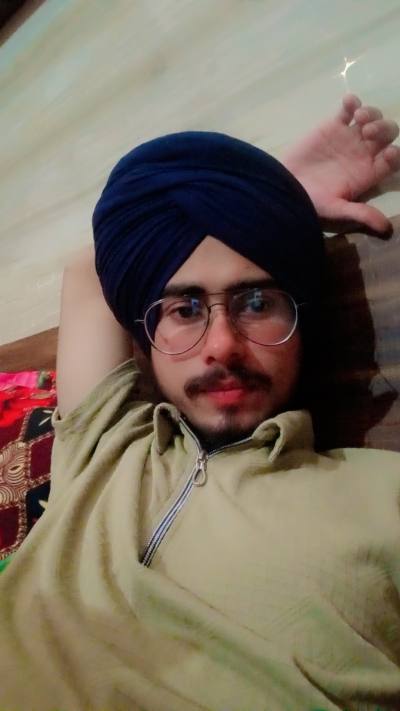 Parm 23 ปี Chandigarh  India