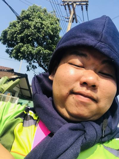 Thawin 21 ปี Ban Huai Nam Khao  ไทย