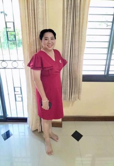 Nok 47 ans Muang  Thaïlande