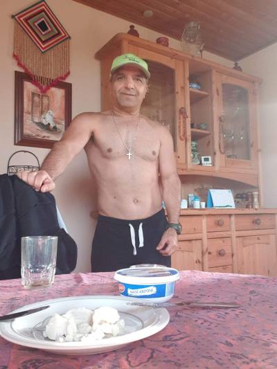 Reza 61 ปี Copenhagen Denmark