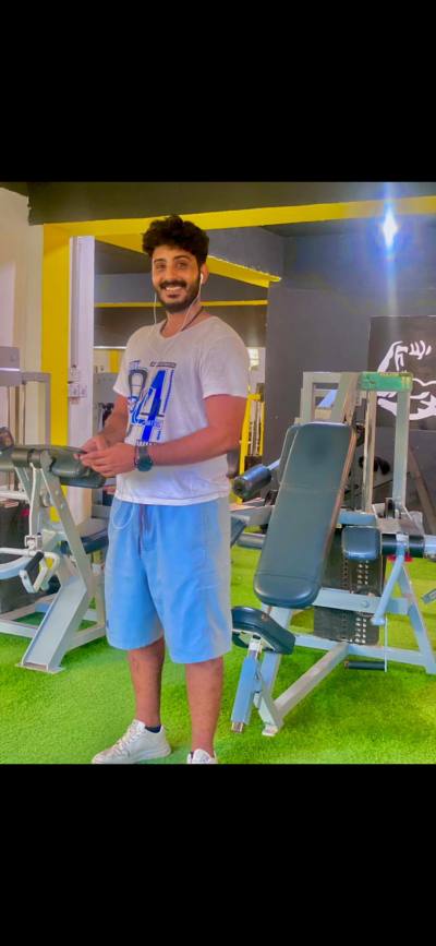 Akrm 31 ปี Yemen Saudi Arabia