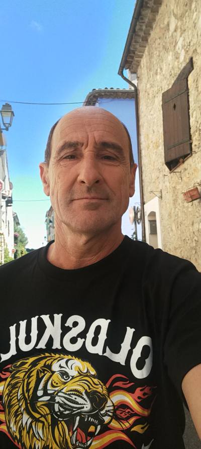 Jocelyn 65 ปี 06110 - Le Cannet France