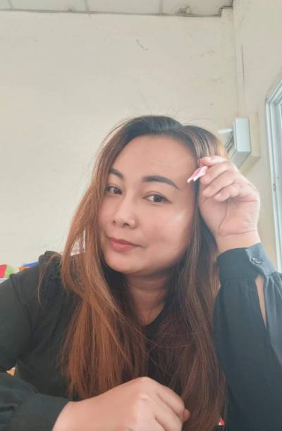 Jasmine 43 ans Sawang Dane Din Thaïlande