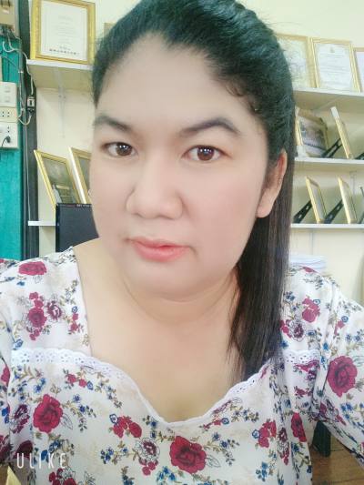 Namfon 42 ans  Thaïlande