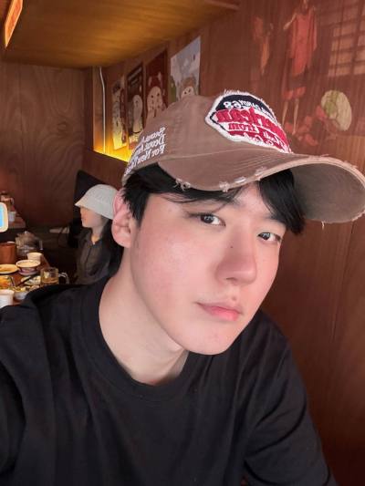 Ruben 27 ปี Bangkok  ไทย