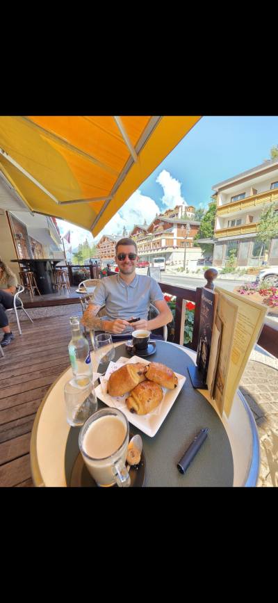 Thibaud 32 ปี  Switzerland