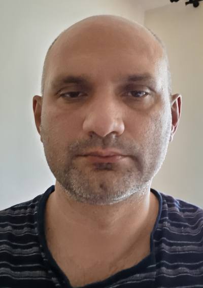 Marius 45 ปี Timișoara Romania