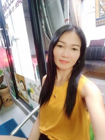 Veeranuch 39 ans เกาะสมุย Thaïlande