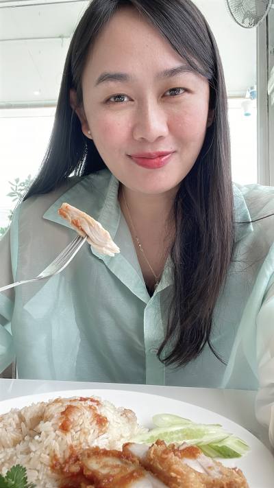Ying 41 Jahre Ubon Ratchathani  Thailand