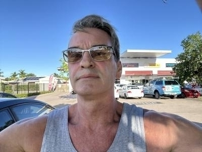 Fredd 51 ปี Cairns Australia