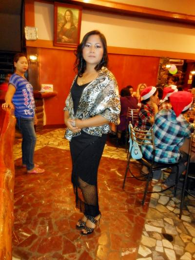 Paew  49 ans Muang Thaïlande