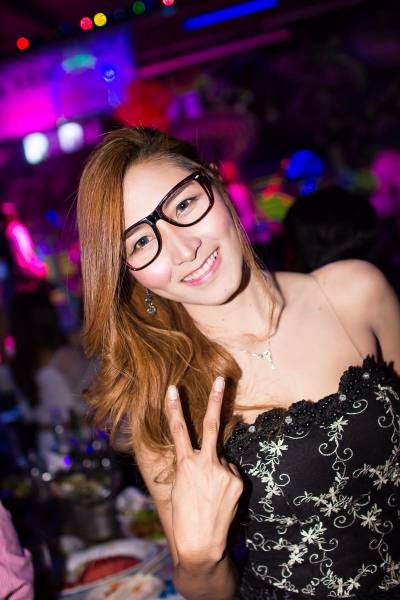 Duangporn  37 Jahre Bangna Thailand