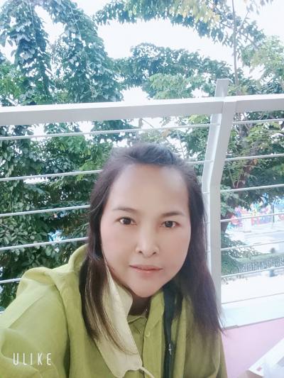 Sasithorn 41 years บัวเชด Thailand