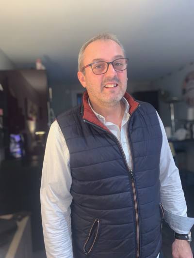 Hervé 57 ans Tours Sur Marne France