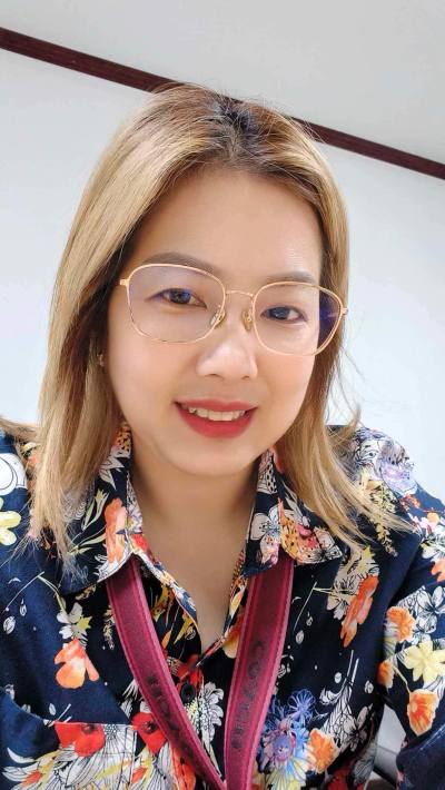 Wijitra 49 Jahre Samkoke Thailand