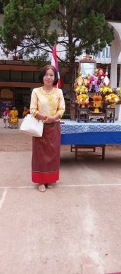 Pom 56 years สบเมย Thailand