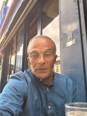 Sami 38 ปี Paris France