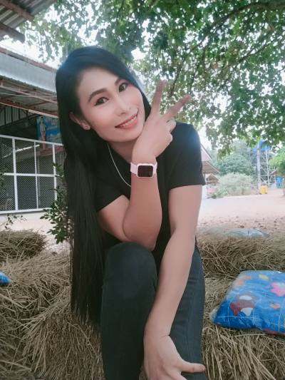 ภัทรภร 39 years นาวัง Thailand