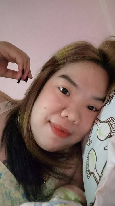 Mayzii 37 Jahre Sakhon Nakon Thailand