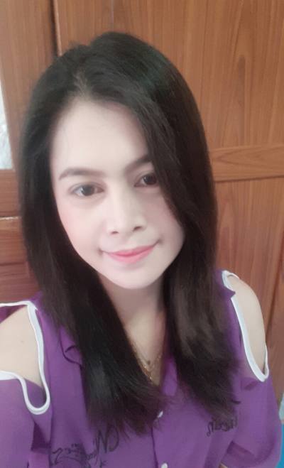 Nene Site de rencontre femme thai Thaïlande rencontres célibataires 28 ans