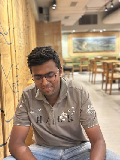 Vishal 24 ปี Surat India