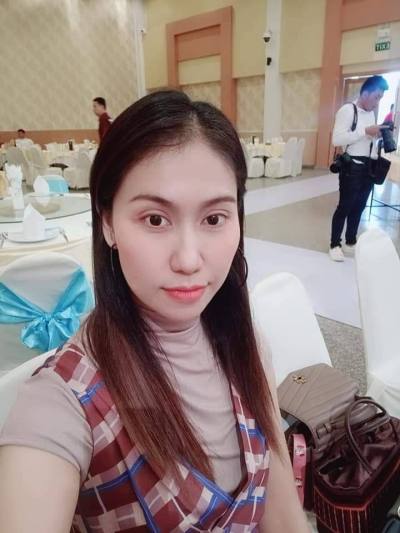 Cherry 46 ans Muang  Thaïlande