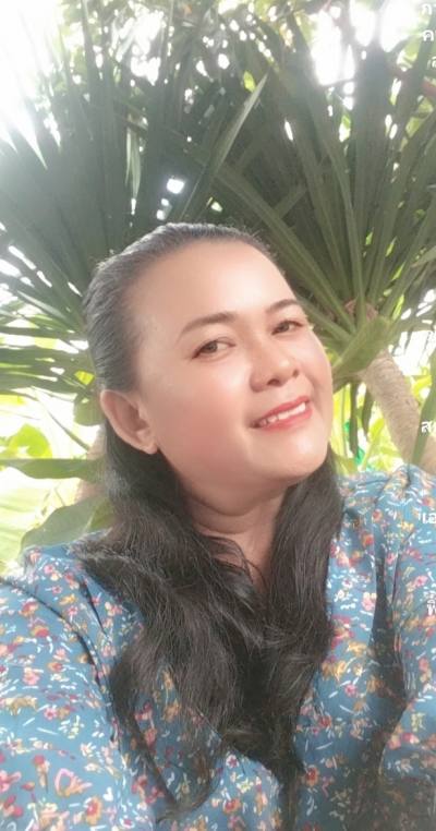 Doll 52 Jahre ปักธงชัย Thailand