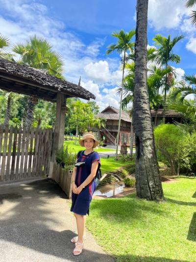 Kate 52 ans Maungchiangmai  Thaïlande