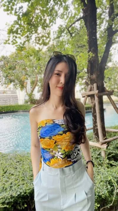 Amara 35 ans Trang Thaïlande