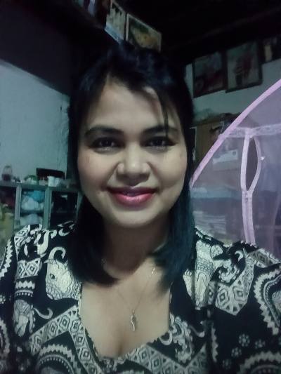 Laaong 49 Jahre Bang Lamung Thailand
