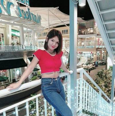 Bellra 34 ans Huahin Thaïlande