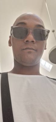 Warren 33 ปี Ile Maurice  Mauritius