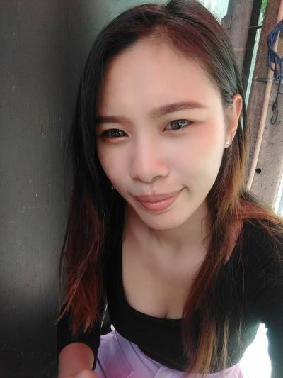 Nicha 31 Jahre Bangkok Thailand