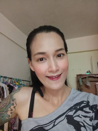 Zai 33 years  Thailand