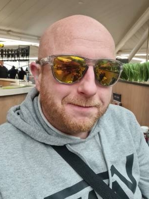 Jamie 36 years Weston-super-mare United Kingdom