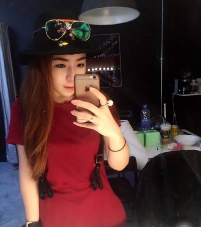 Natcha 36 Jahre Mae Taeng Thailand