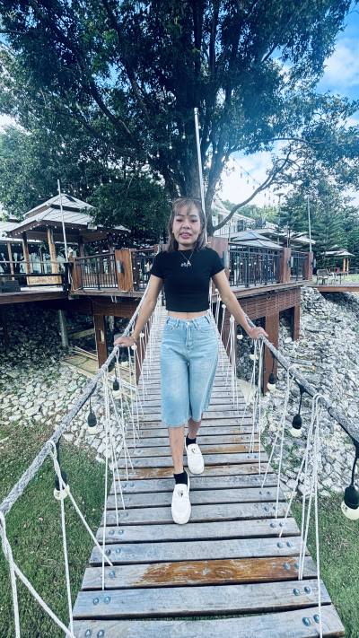 Rose 39 ans Chonburee Thaïlande