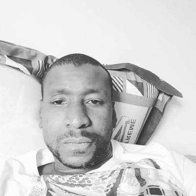 Mohamed 38 Jahre La Garenne-colombes Frankreich