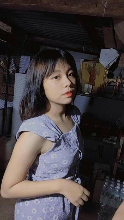 Namfon 20 ans อ.เมือง Thaïlande