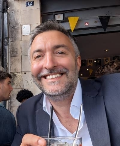 Nicolas 46 ปี La Rochelle France