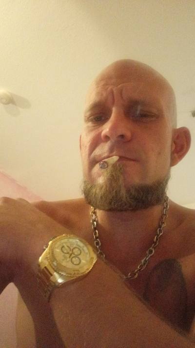 Andy 39 ans Mönchengladbach Allemagne