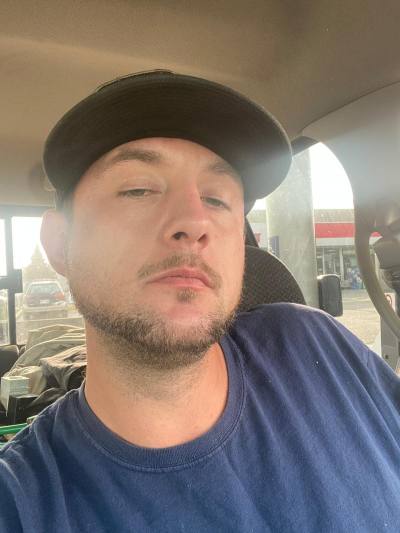 James 38 ปี Summerville United States