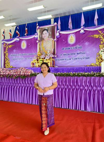 Yannaya 51 years Buriram  Thailand