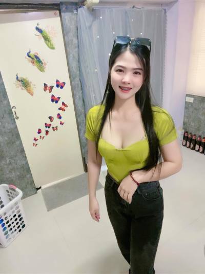 Dada 27 ans Chon Buri Thaïlande