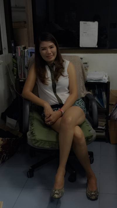 May 46 ans Muang  Thaïlande