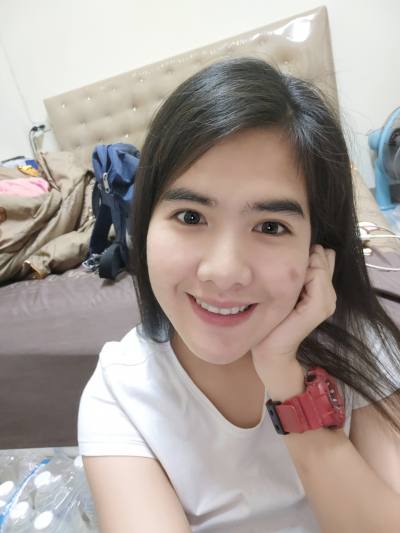 Nene Site de rencontre femme thai Thaïlande rencontres célibataires 26 ans